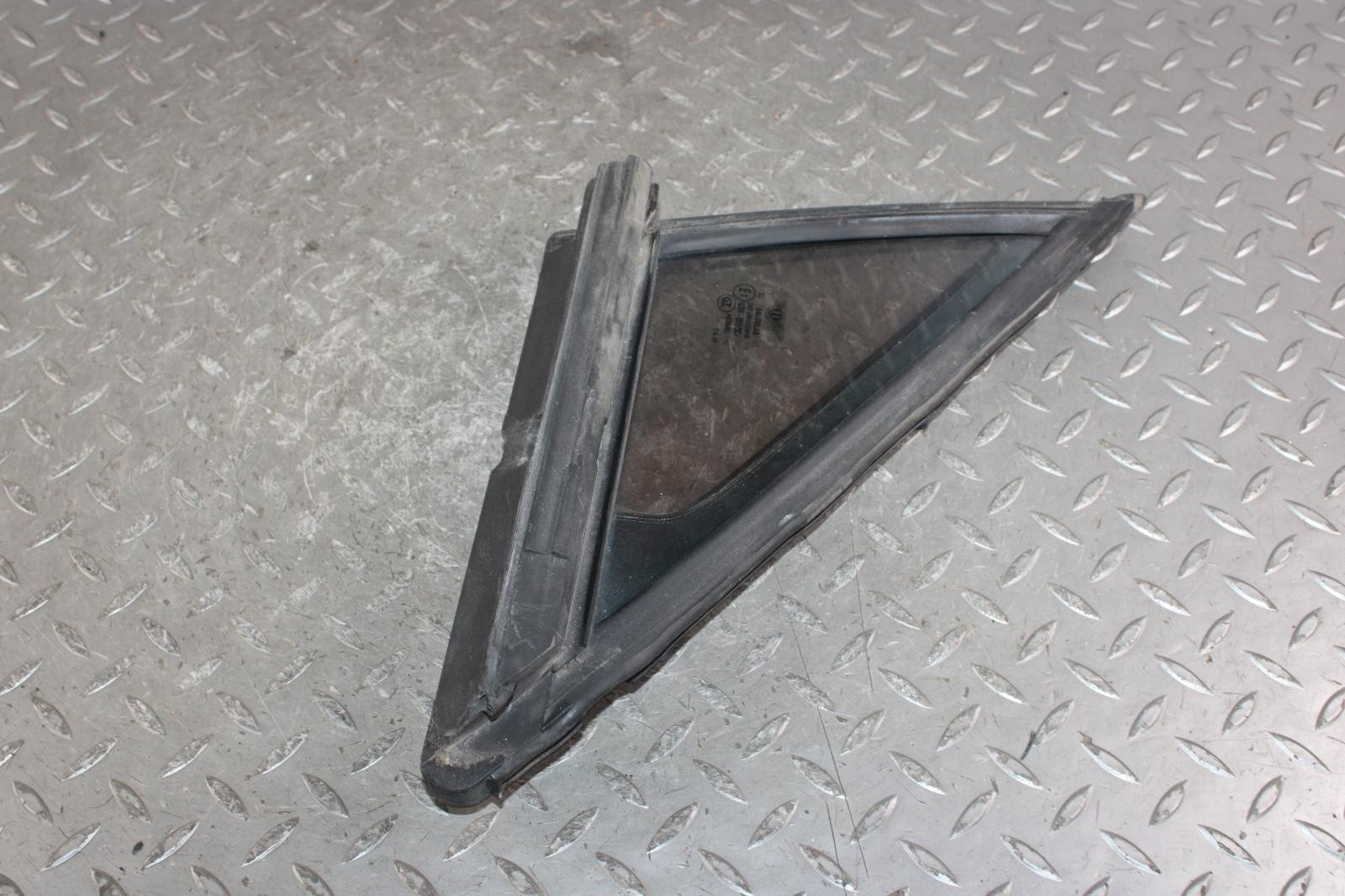 14-18 Flying Spur Front Passenger Right RH Quarter Window Glass OEM Factory WTY