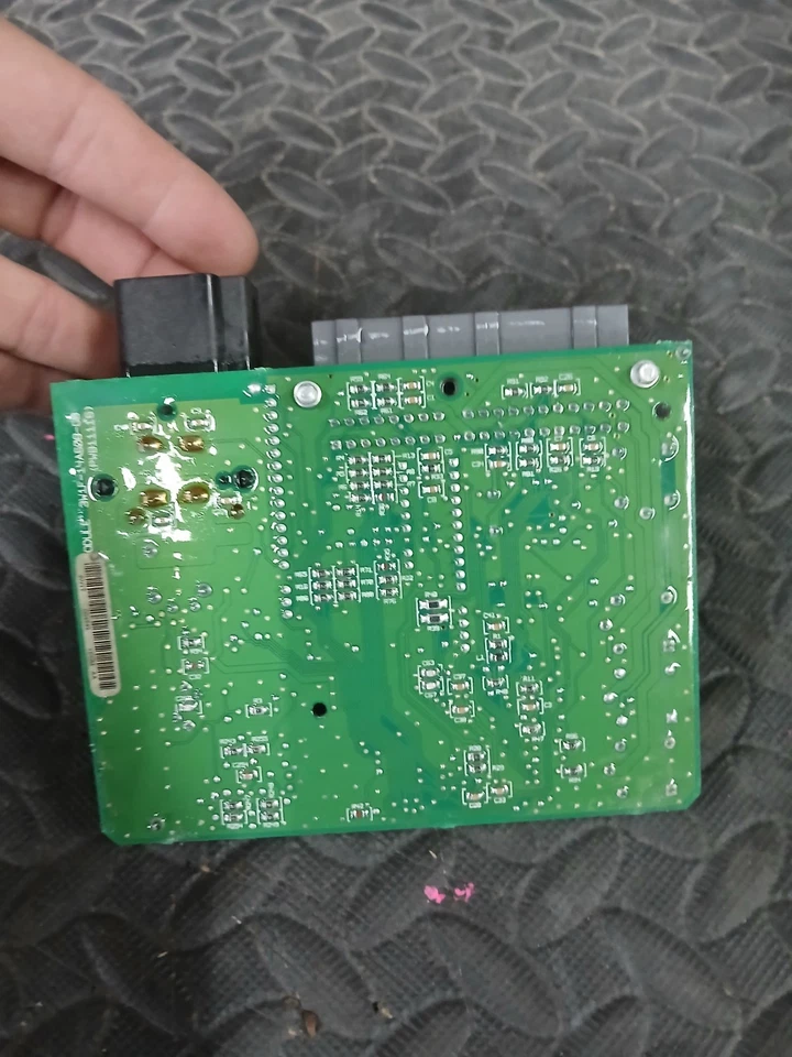 2003-2005 Lincoln Town Car KEM Keyless Entry Module 4w1t-13c791-aa - Image 4 of 4