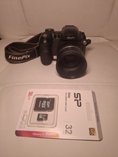 FujiFilm S 5100 Finepix Digital Camera with SD Card