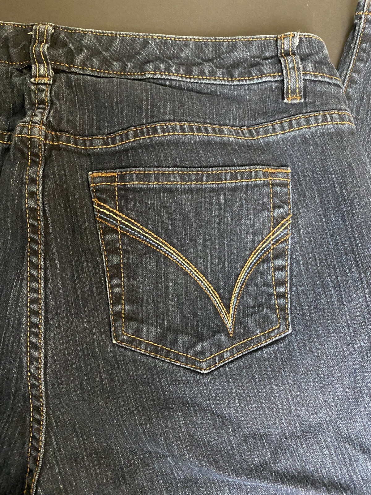 Picture 1 of 6