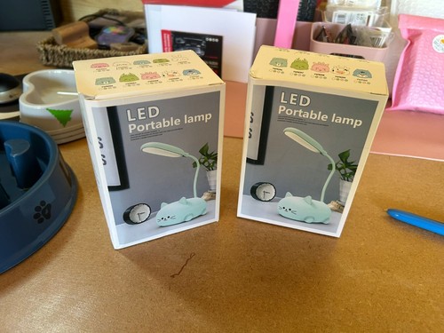 WHOLESALE JOB LOT 22 Cute Kitten Cat LED Bedside/desk Lamp. 3 COLOURS - Picture 4 of 4