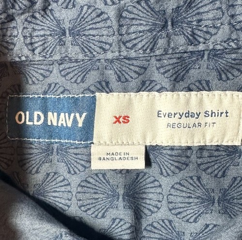 Old Navy Shirt Boys XS Sea Shell Blue Button-Up Dress Casual Airie Lightweight - Picture 8 of 8