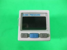 SMC Pressure Switch -- ZSE30A-01-F -- Used