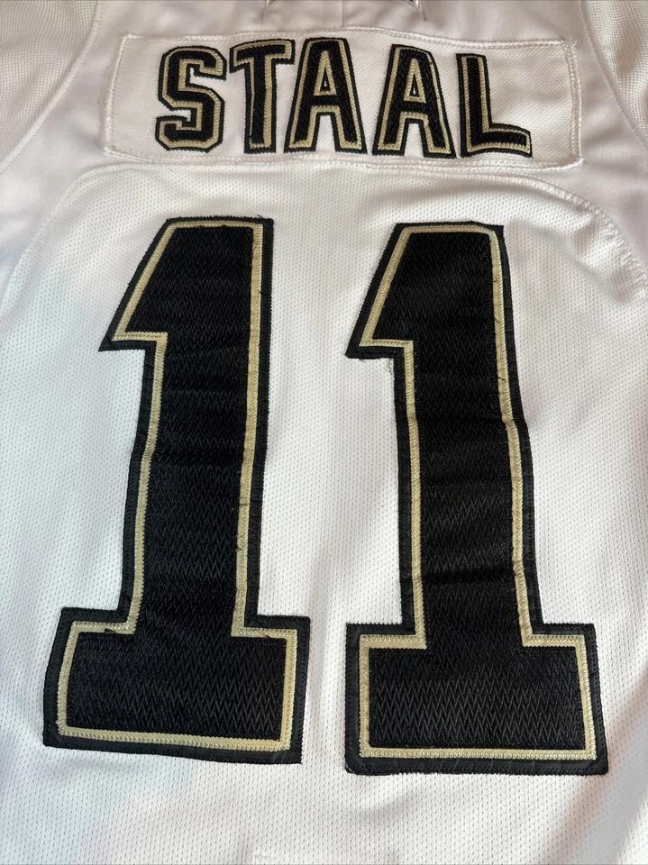 Camiseta deportiva Reebok CCM Pittsburgh Penguins Staal #11 auténtica cosida talla 50 correa Foto 2 de 4