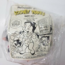 McDonalds Presents Looney Tunes Happy Meal Toys Petunia Pig Wonder Pig 1991 New