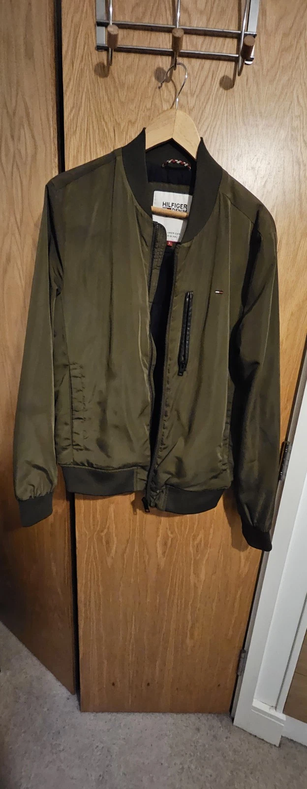 Hilfiger Denim NYCITY 85 USA Vintage Summer Green Mens Jacket used Twice Size L