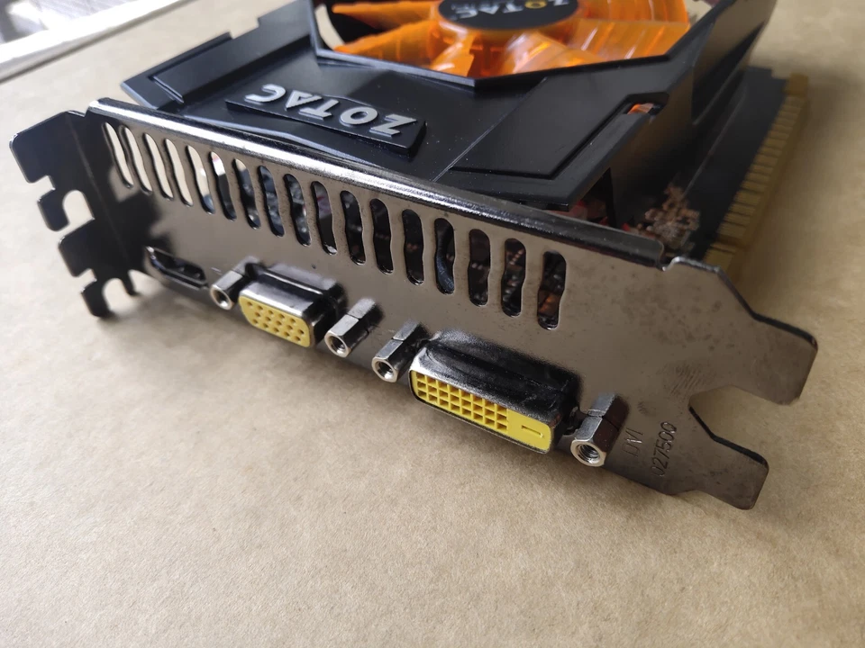 ZOTAC NVIDIA GeForce GTX750Ti 2GB GDDR5 Graphics Card Video Card DVI HDMI VGA - Image 4 of 4