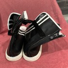 Foto 10 di 23