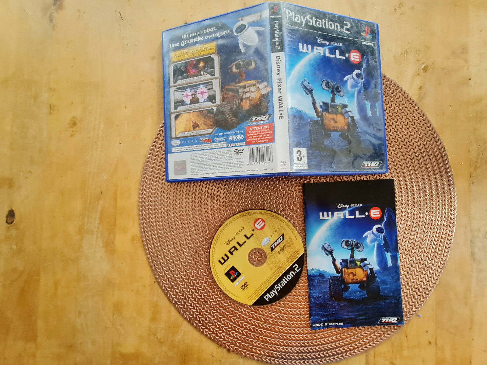 WALL E     - PS2 - PAL  - - SONY - PS2 (e)