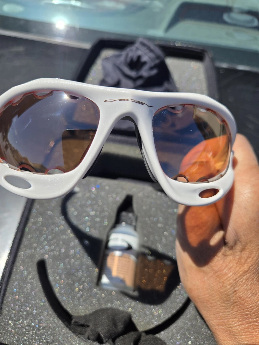 Preços baixos em Óculos de Sol Polarizado Oakley Racing Jacket