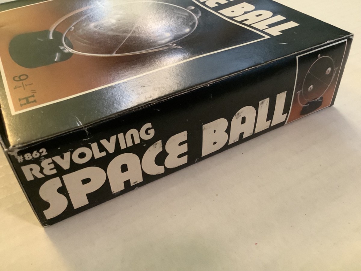 VINTAGE 1970's REVOLVING SPACE BALL #862 New In Original Box