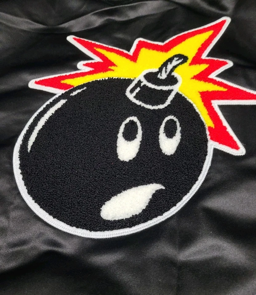 Chaqueta Mitchell & Ness x The Hundreds Negra Satinada a Presión Completa Talla XL NUEVA CON ETIQUETAS  Foto 4 de 4