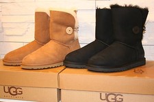 UGG Australia Women's Bailey Button Boots Authentic 5803 ChestNut Black Siz 6-10