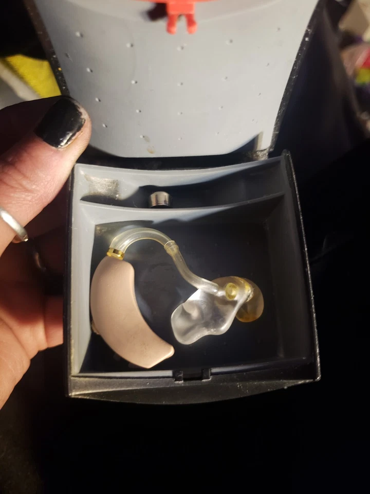 MDHearingAid Pro hearing aid great condition. Hearing amplifier - Image 4 of 4