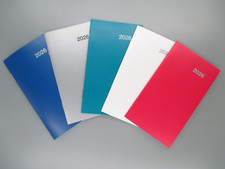 Kalender - Taschenkalender - Monatskalender 2026 - verschiedene Farben -  NEU