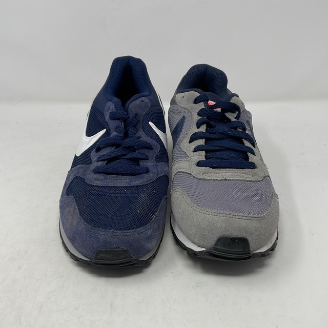 nike md runner navy