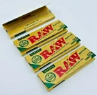 RAW CLASSIC Green Regular Standard Natural Rolling Papers CUT CORNERS Skins Box