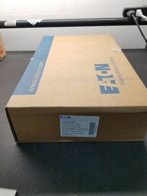 NOS NEW CASE OF 50 Eaton HQP1025R3 Circuit Breaker NEW
