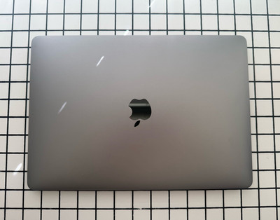 Apple MacBook Pro 13in (2019) i5 8th Gen 8GB SSD Silver Laptop