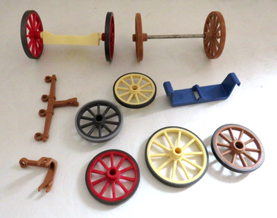 Playmobil Kutschenteile: Räder, Achse ect..