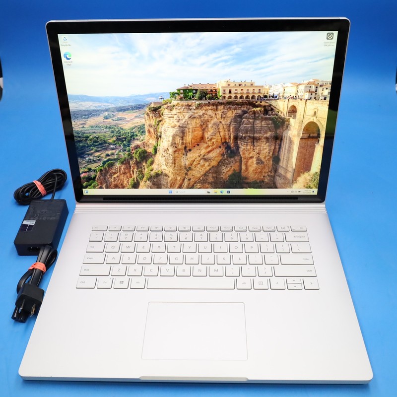 Microsoft Surface Book 2 15" i7-8650U/16GB/512GB