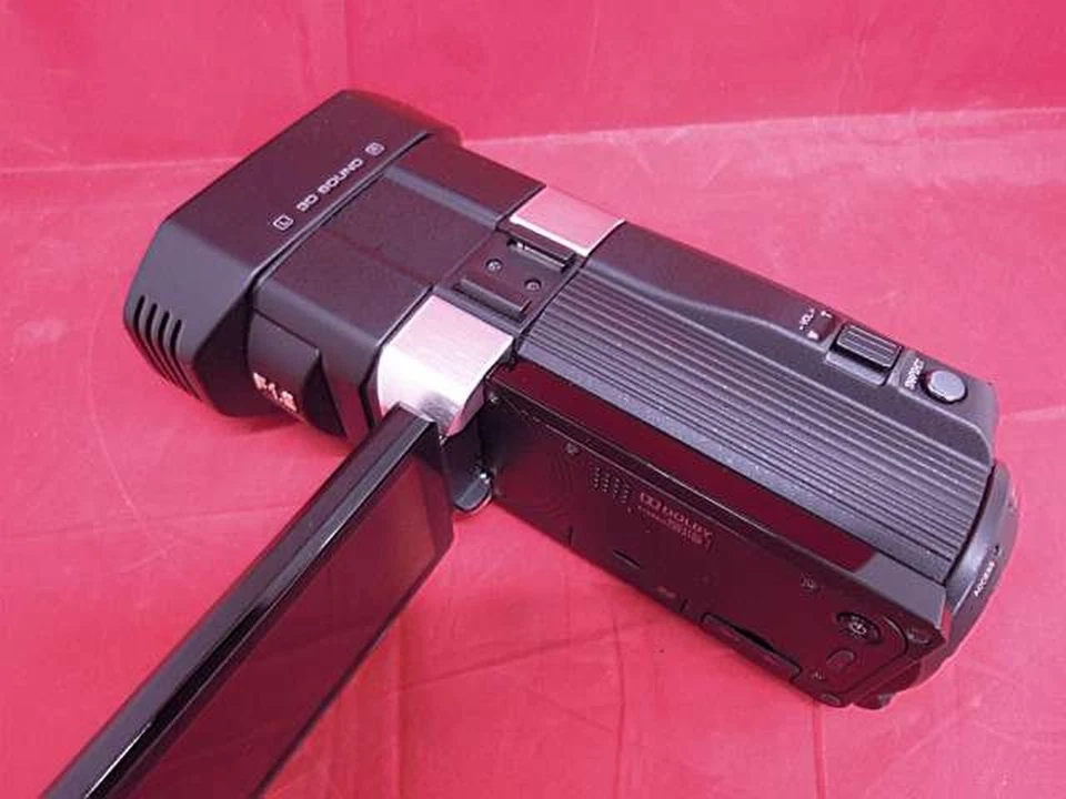 JVC Everio GS-TD1-B Full HD 3D Camcorder Video Camera Hi-Vision Black - Image 3 of 4