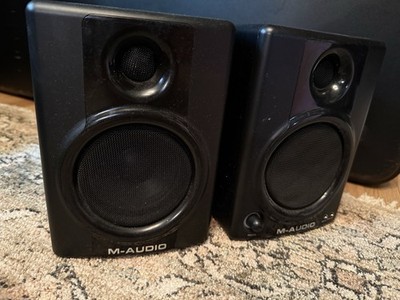 M-Audio AV 40 Active Powered Studio Monitor Speakers 20W RCA Black Pair