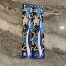 2x Oral B CrossAction Toothbrush 6 Years Kids Childrens Dental - Blue - 2 CT.
