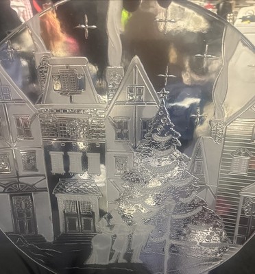 Timeless Treasures Holidays Christmas Serving Plate Glass Frosted Platter 15 