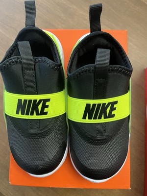 Nike Flex Runner 4 TD Slip-On Sneaker Black Volt White 9C