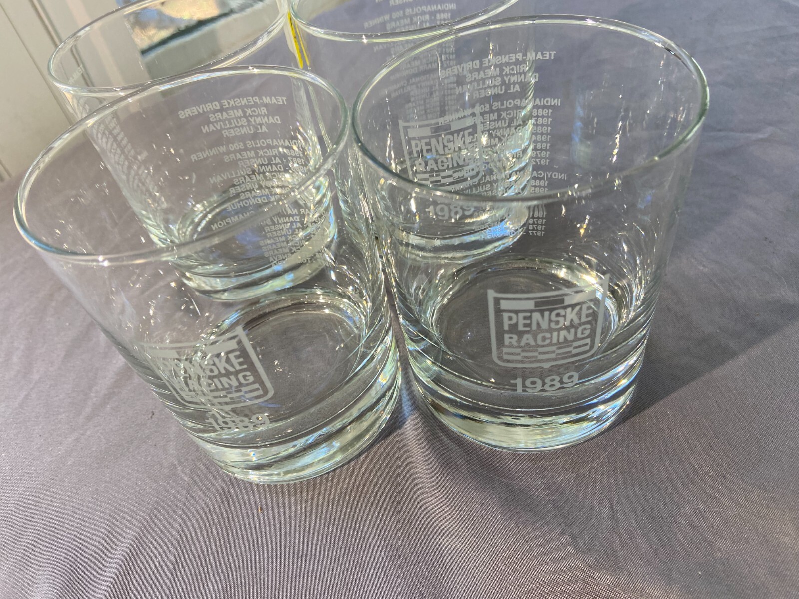 Picture 1 of 4