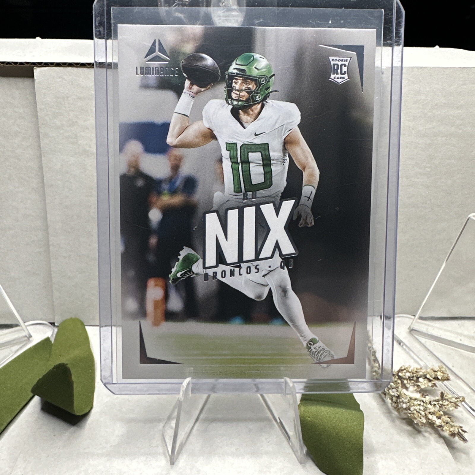 2024 Panini Luminance Bo Nix No. 130