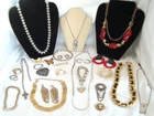 Vintage Estate Mixed Costume Jewelry Lot Signed & Unsigned 25 Piece All Wearable