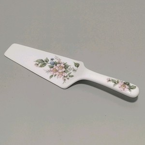 Andrea by Sadek Cake Server Spatula Utensil Pink Floral Design 9.5" Factory Flaw