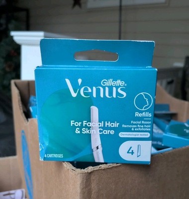 Gillette Venus Facial Hair & Skin Care Refills 4 Cartridges NEW