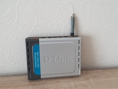 D-Link DI-524 WLAN-54 Mbps mit 4 integrierten Ports je. 100 Mbps , gebraucht