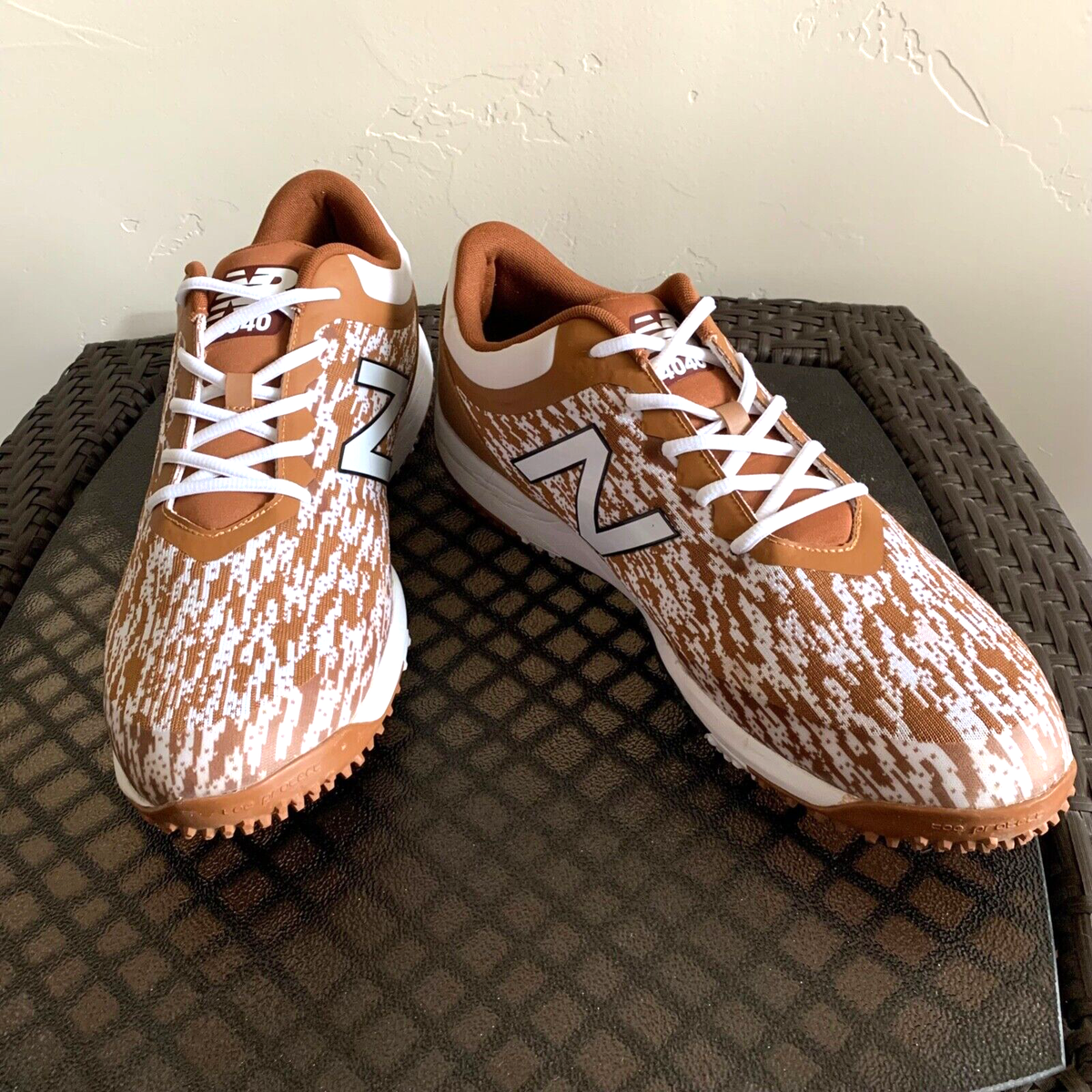 New Balance men's Turf Baseball Trainer shoes T4040TO5 brown/white
