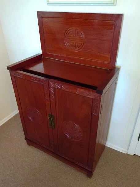 HERMOSO GABINETE DE BARRA SECA ORIENTAL ANTIGUO DE MEDIADOS DE SIGLO MODERNO 1967 GEORGE ZEE Co Foto 3 de 4
