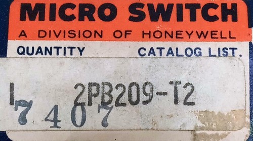 Honeywell Micro Switch 2PB209-T2 Push Button Switch - Picture 2 of 2