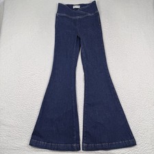 We The FREE PEOPLE Pull On Flare Jeans Bell Bottoms Crossover Denim Size 25 EUC