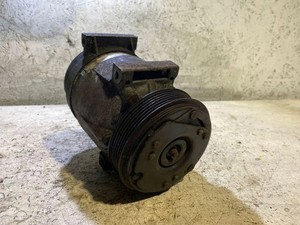 RENAULT LAGUNA II BG0/1 Kondensatpumpe Klimaanalge 1135320 12345923 35000552