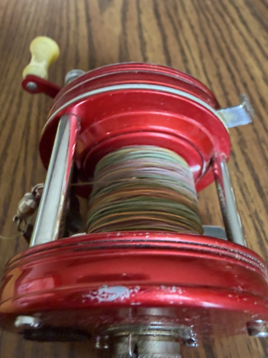 ABU Ambassadeur 5000 Vintage Fishing Reel Sweden. Red. 4 Screw
