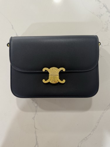 CELINE Triomphe Metal Lock Teen 23cm Black Calfskin Shoulder Bag