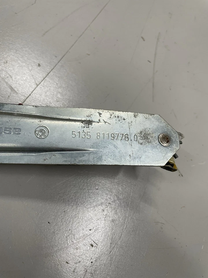 92-99 BMW 325I E36 Sedan Passenger Right Rear Window Regulator 8119776 TESTED - Image 3 of 4