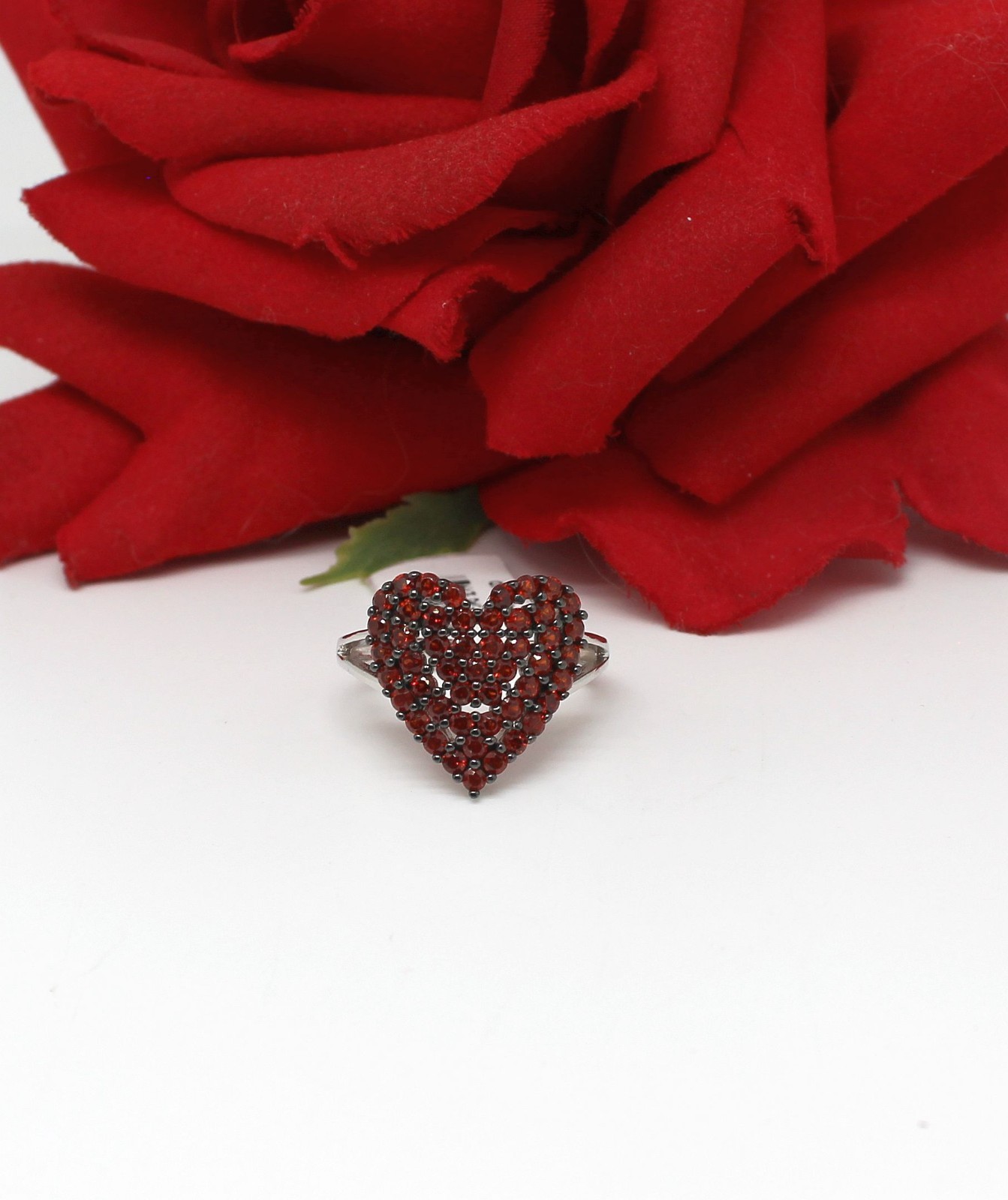 Sterling Silver JTV Garnet Heart Ring Size 9 4.6g Supports Cat Rescue