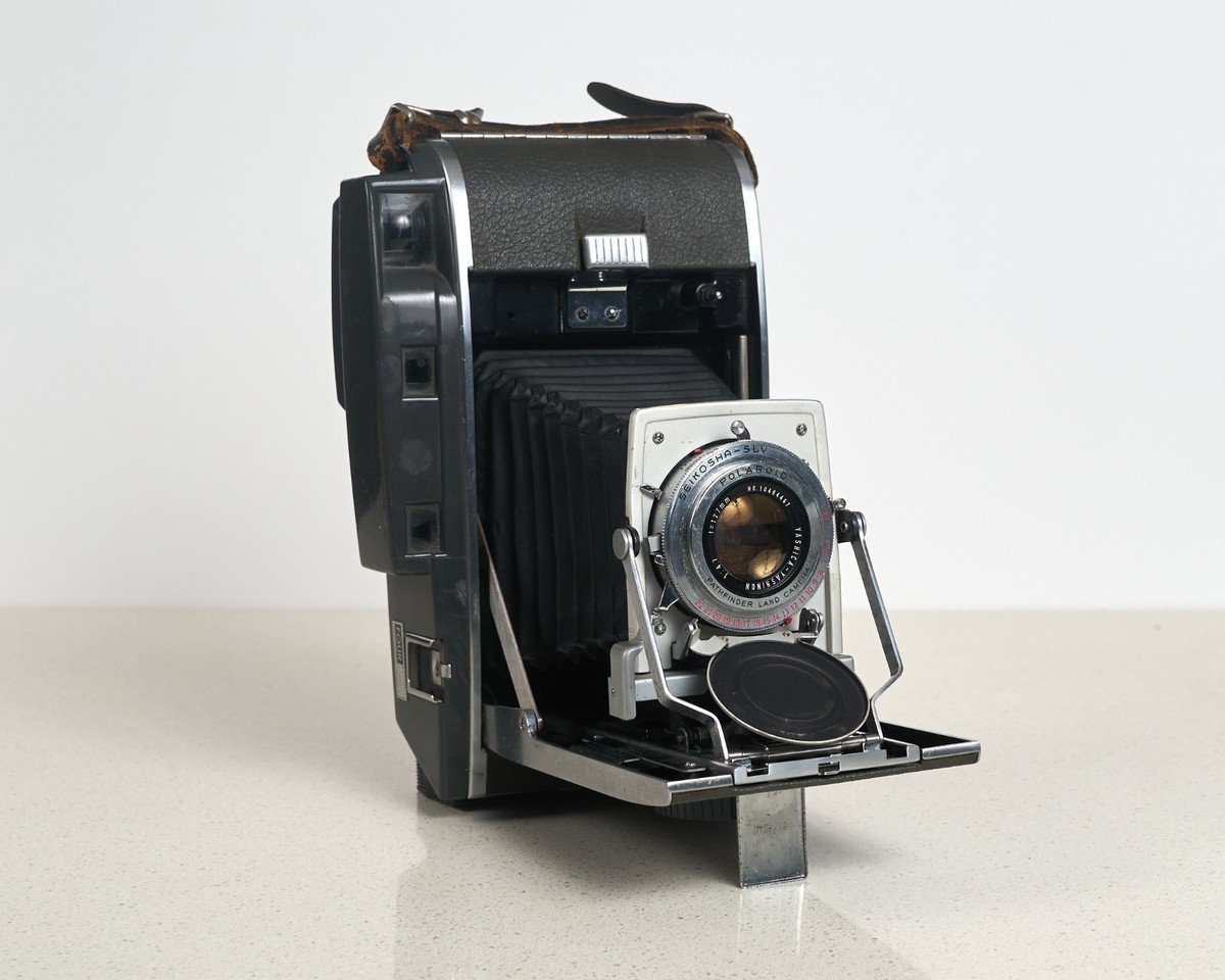 Polaroid 120 camera converted to to shoot on instant peel-apart