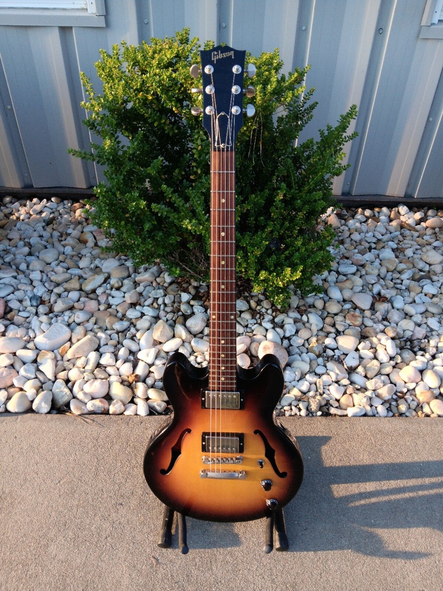 Gibson ES-339 Studio 2014 ~ Sunburst ~ 2 Knob ~ With Gibson ES-339 Studio 2014 ~ Sunburst ~ 2 Knob ~ With