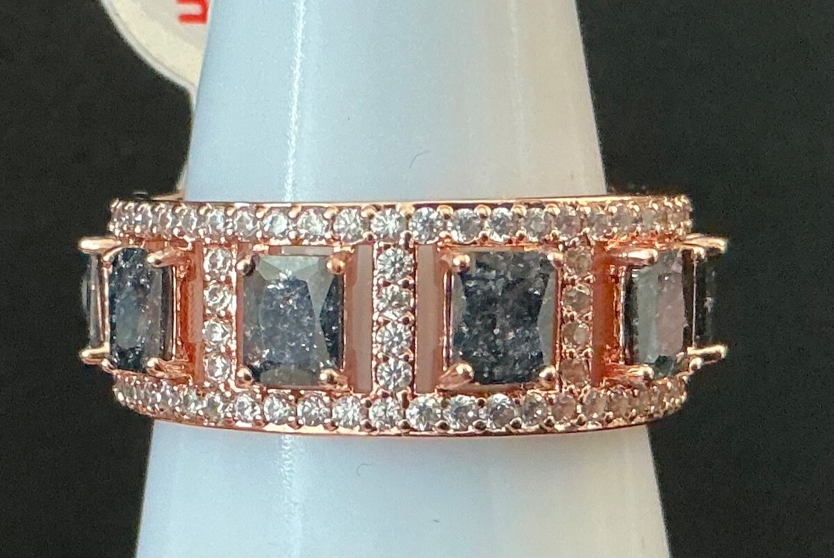 Picture 1 of 2