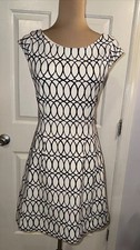 Lilly Pulitzer Brielle Fit Flare Dress in Tickle the Ivories Print Size Small