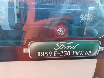 Road Signature Deluxe 1:18 Die Cast Car - 1959 Ford F-250 Pick
